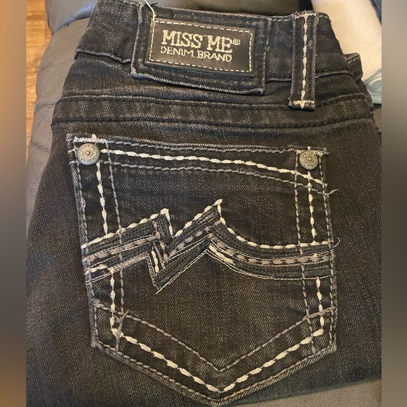 Miss Me	Low Rise Skinny Jeans - Picture 1 of 9